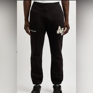 Annie Hood Black College Logo Cotton Sweatpants-L